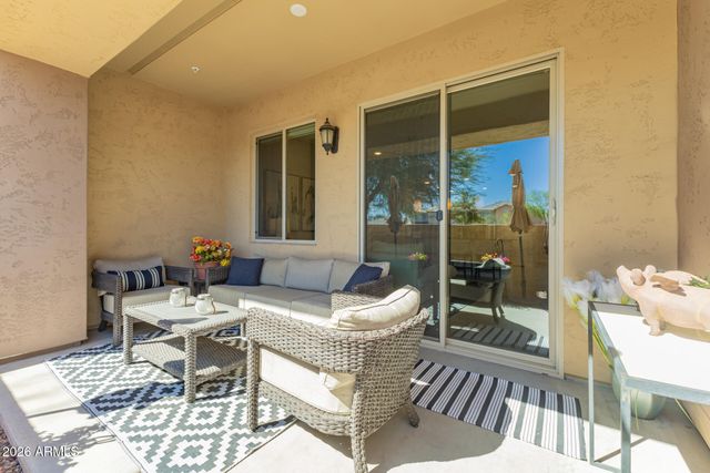 250 W QUEEN CREEK Road 144, Chandler, AZ 85248