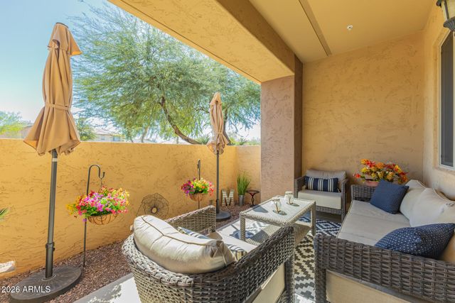 250 W QUEEN CREEK Road 144, Chandler, AZ 85248