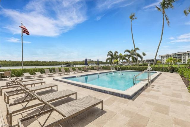 307 Goodlette-Frank RD S B507, Naples, FL 34102