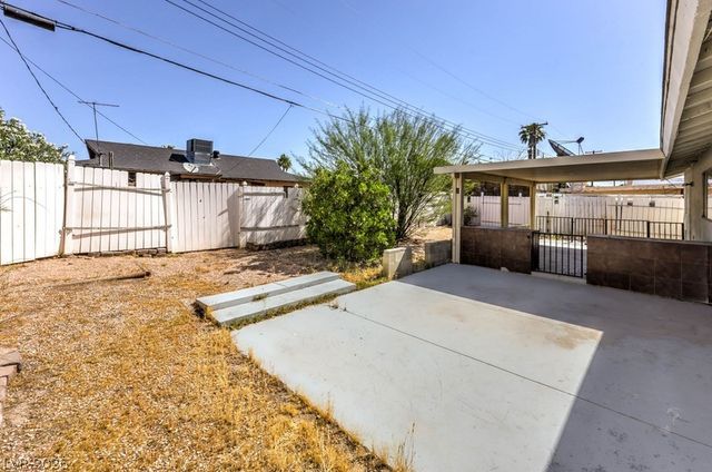 1867 Renada Circle, North Las Vegas, NV 89030