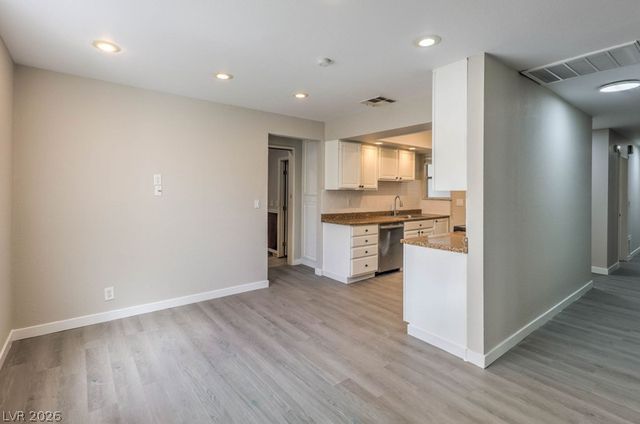 1867 Renada Circle, North Las Vegas, NV 89030