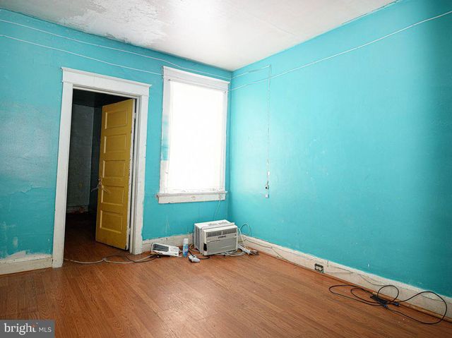 1227 N POTOMAC ST, Baltimore, MD 21213