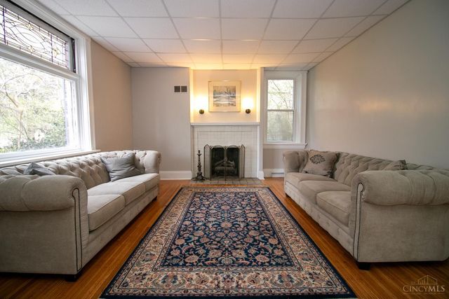 3476 Cornell Place, Cincinnati, OH 45220