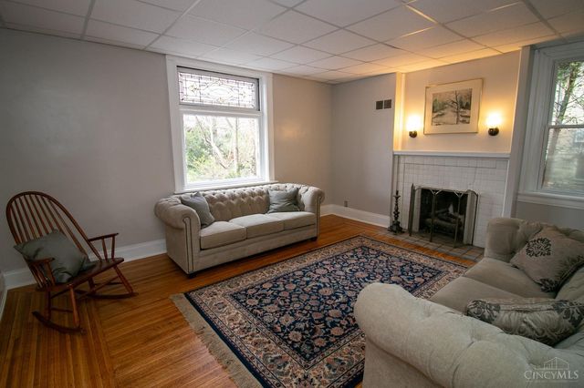 3476 Cornell Place, Cincinnati, OH 45220