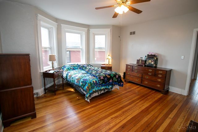 3476 Cornell Place, Cincinnati, OH 45220