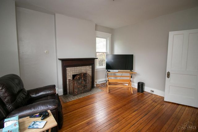 3476 Cornell Place, Cincinnati, OH 45220