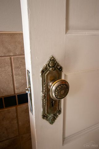 3476 Cornell Place, Cincinnati, OH 45220