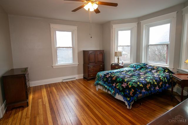 3476 Cornell Place, Cincinnati, OH 45220