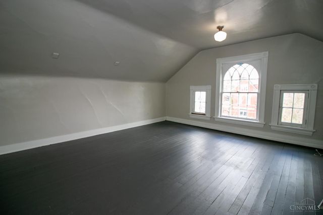 3476 Cornell Place, Cincinnati, OH 45220