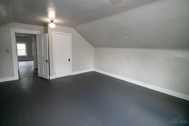 3476 Cornell Place, Cincinnati, OH 45220