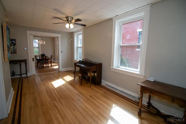 3476 Cornell Place, Cincinnati, OH 45220