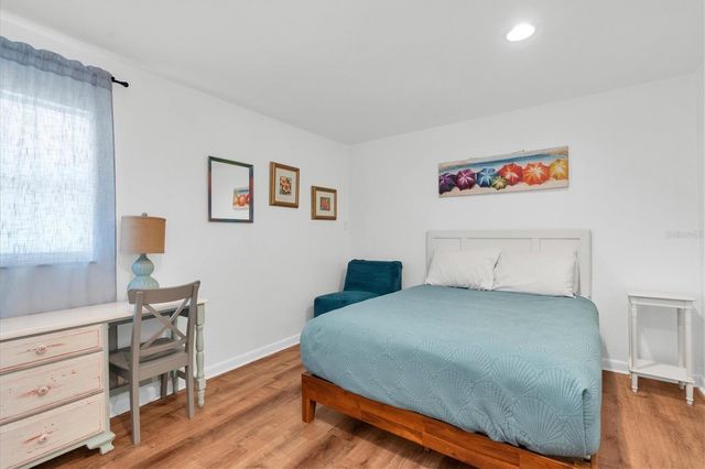 6921 MANGO AVENUE S, St Petersburg, FL 33707
