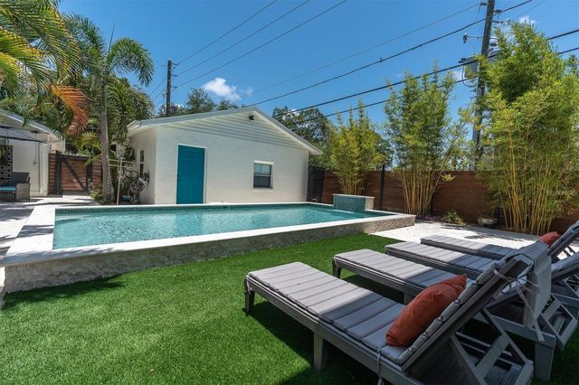 6921 MANGO AVENUE S, St Petersburg, FL 33707