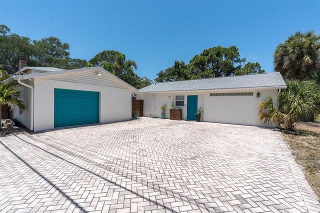 6921 MANGO AVENUE S, St Petersburg, FL 33707