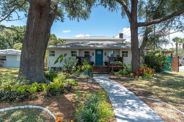 6921 MANGO AVENUE S, St Petersburg, FL 33707