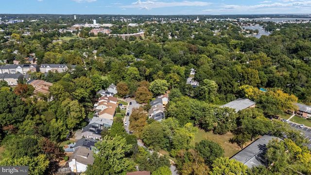 237 CHATHAM LN, Annapolis, MD 21403