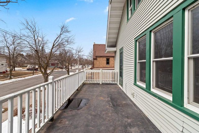 516 NEW YORK AVENUE, Manitowoc, WI 54220