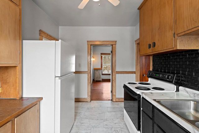 516 NEW YORK AVENUE, Manitowoc, WI 54220