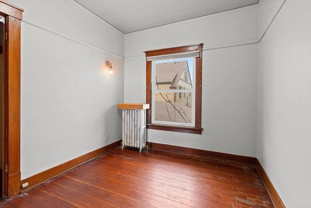 516 NEW YORK AVENUE, Manitowoc, WI 54220