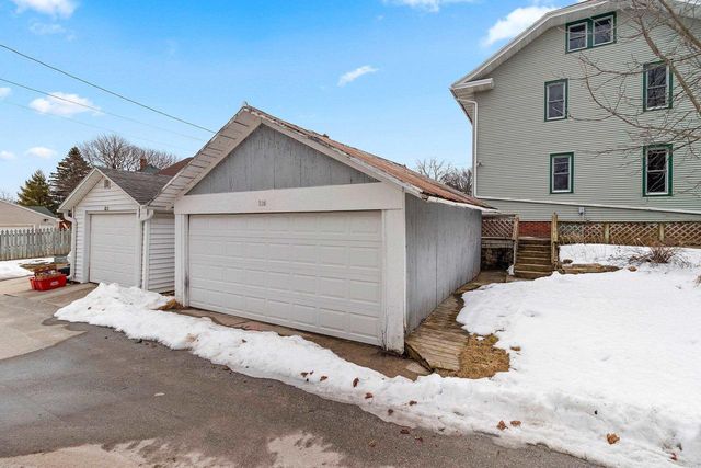 516 NEW YORK AVENUE, Manitowoc, WI 54220