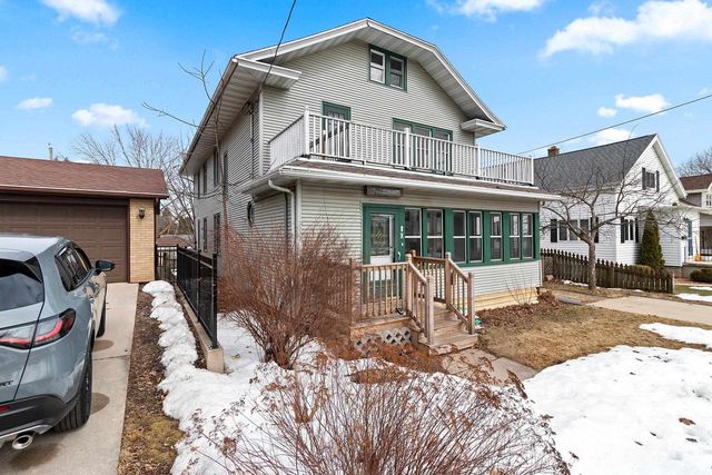 516 NEW YORK AVENUE, Manitowoc, WI 54220