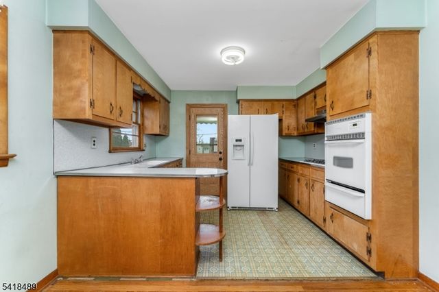 130 Howard Ave, South Bound Brook Boro, NJ 08880