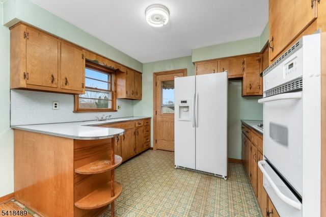 130 Howard Ave, South Bound Brook Boro, NJ 08880