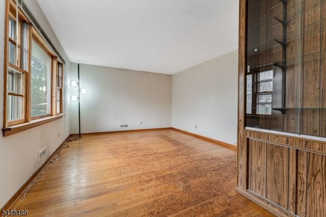 130 Howard Ave, South Bound Brook Boro, NJ 08880