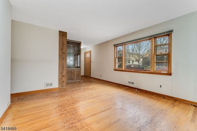 130 Howard Ave, South Bound Brook Boro, NJ 08880