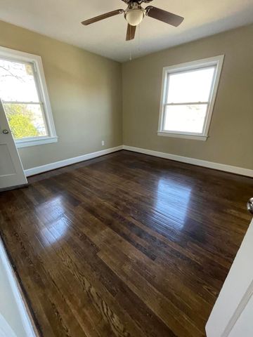 2822 Sweetbrier AVE, Roanoke, VA 24015
