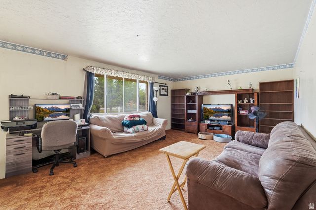 1387 W 2600 N, Clinton, UT 84015