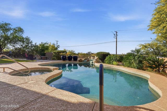 1524 W MOODY Trail, Phoenix, AZ 85041