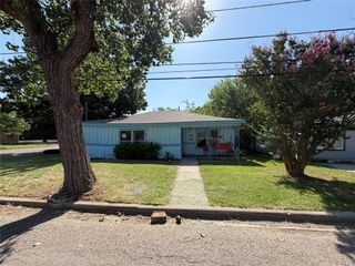 616 White Street, Whitesboro, TX 76273