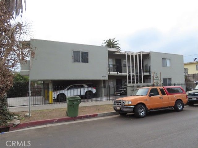 2204 W 26th, Los Angeles, CA 90018
