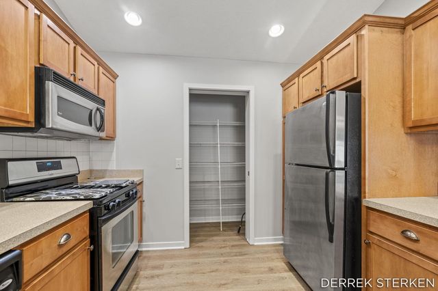 8955 N Clearwater Drive, Zeeland Twp, MI 49464