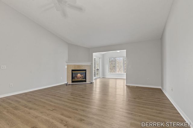 8955 N Clearwater Drive, Zeeland Twp, MI 49464
