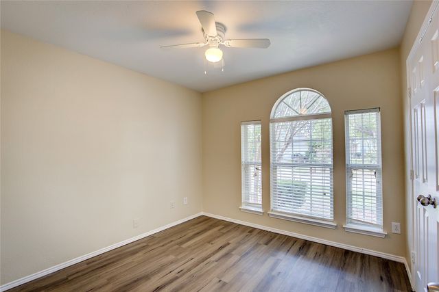 140 Flyaway Lane, Fort Worth, TX 76120
