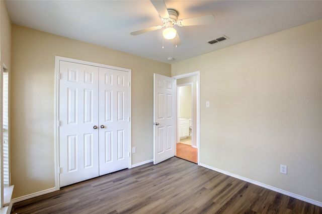 140 Flyaway Lane, Fort Worth, TX 76120