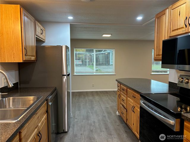 5532 Mountain Greens Lane SE, Lacey, WA 98503