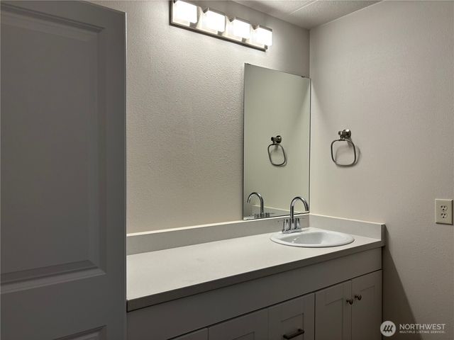 5532 Mountain Greens Lane SE, Lacey, WA 98503