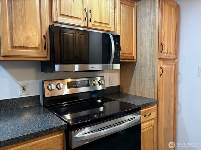 5532 Mountain Greens Lane SE, Lacey, WA 98503