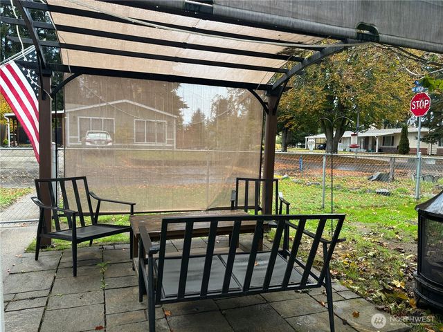 5532 Mountain Greens Lane SE, Lacey, WA 98503