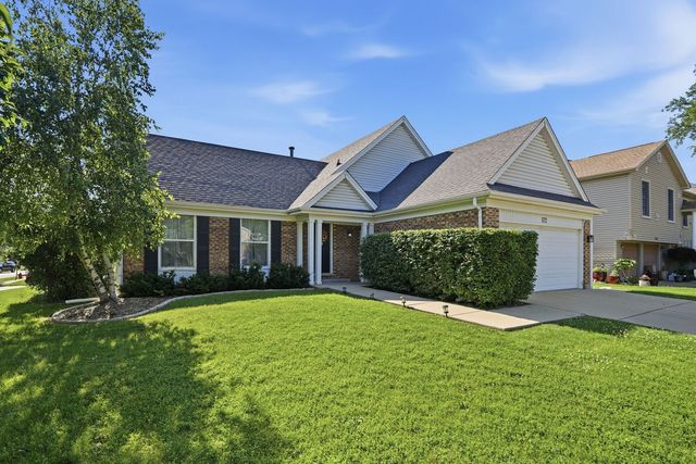 572 N Walnut Lane, Schaumburg, IL 60194