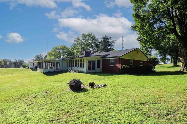 20 W 150 S, Angola, IN 46703