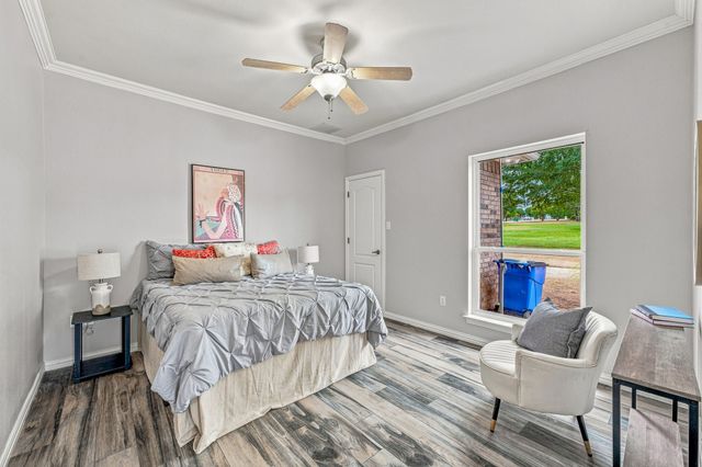 2105 Wood Duck Lane, Granbury, TX 76049