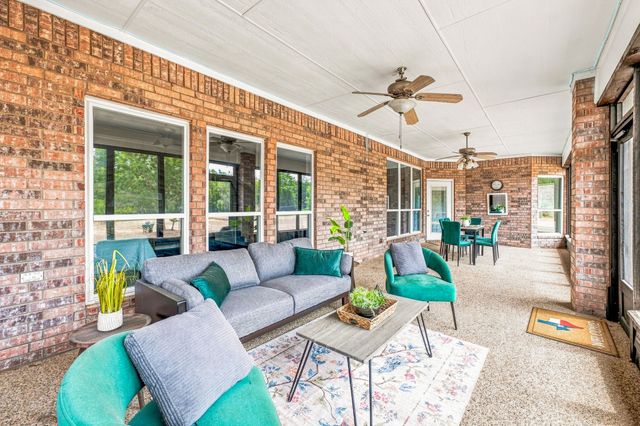 2105 Wood Duck Lane, Granbury, TX 76049