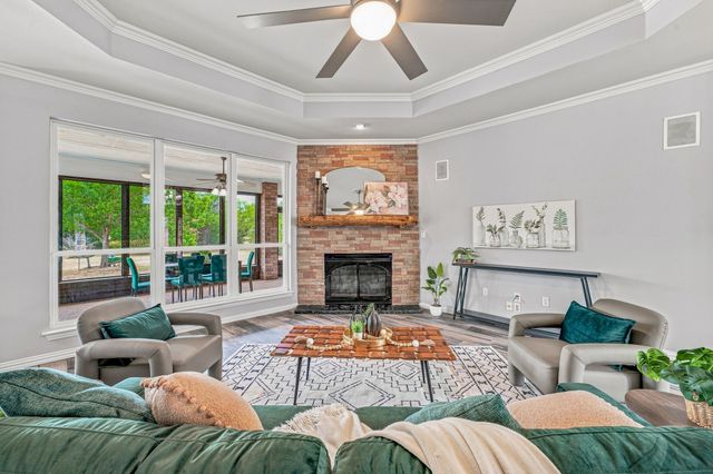 2105 Wood Duck Lane, Granbury, TX 76049