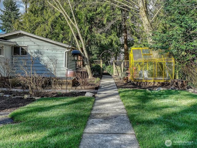 2337 NE 86th Street, Seattle, WA 98115