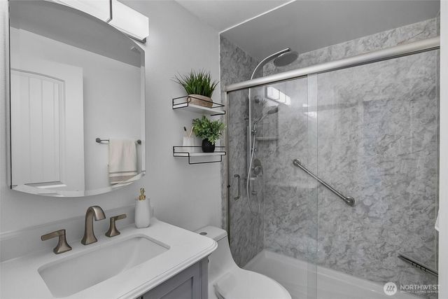 6811 54th Place NE, Marysville, WA 98270