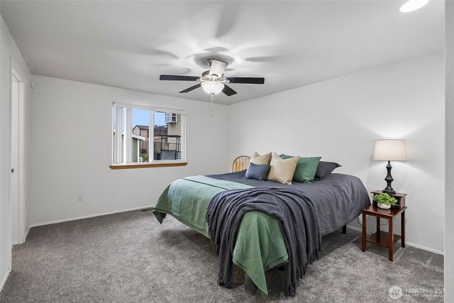 6811 54th Place NE, Marysville, WA 98270